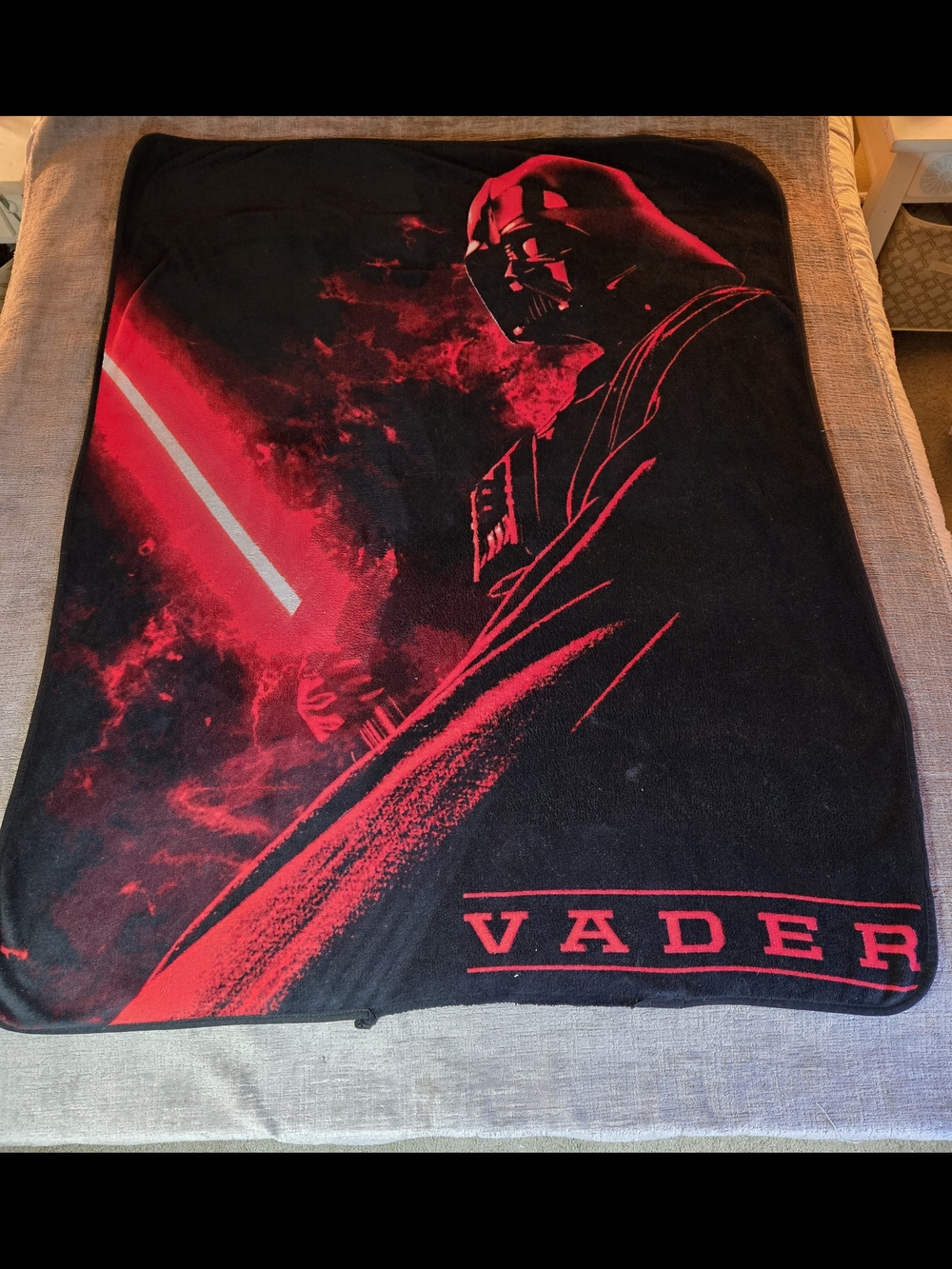 Star Wars Darth Vader red and black plush throw blanket 48" x 60